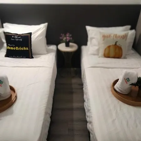 Bangsar South Botanical I Bed & Pillow-2